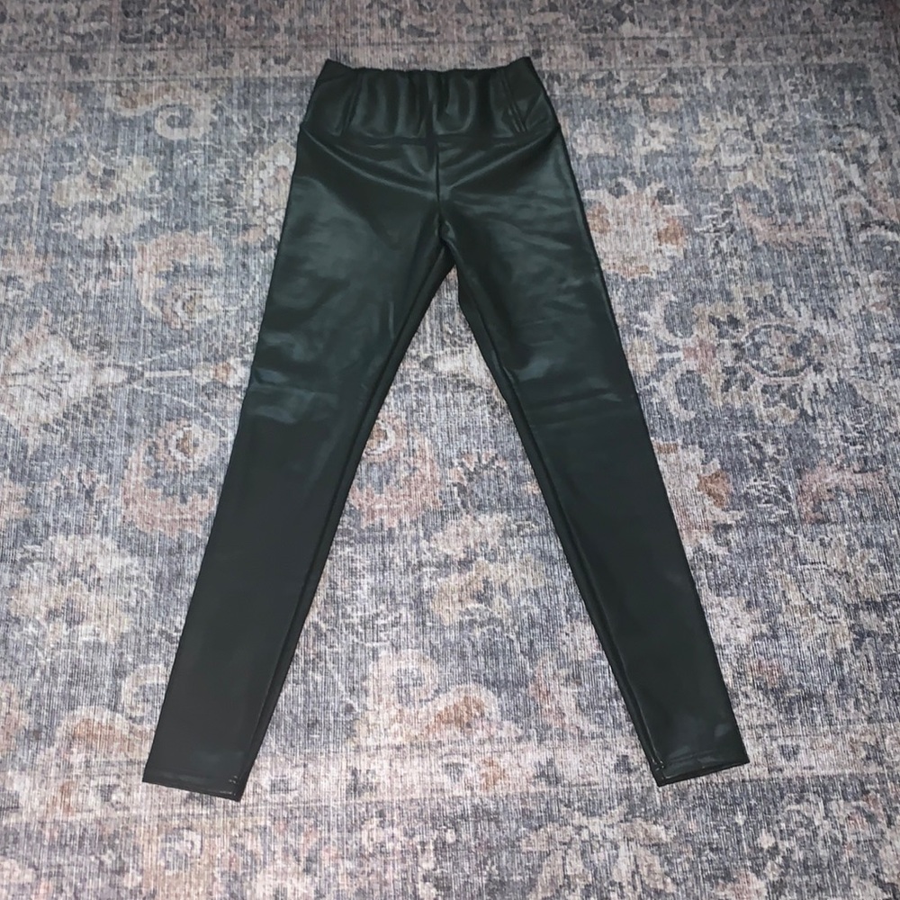 LA CLASSE COUTURE FAUX leather leggings